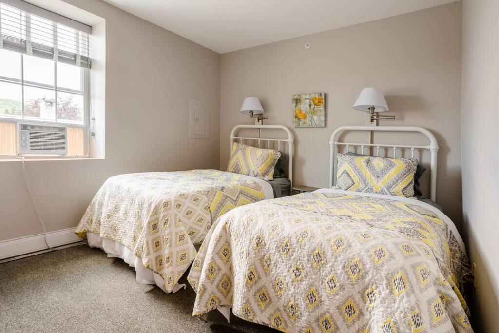 Shire Apartment Delhi ภายนอก รูปภาพ